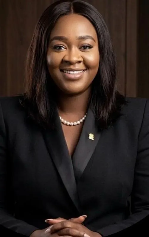 Lawrencia Asieduah Osei — Natura Agrobrand